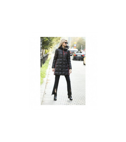 Ann Gissy (ag1-j9002) striukė Ann Gissy (ag1-j9002) striukė