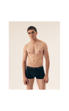 Henderson kelnaitės