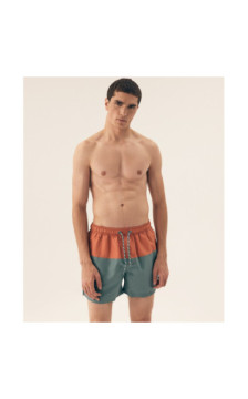 Henderson maudymosi šortai