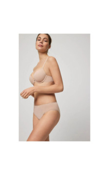 Ysabel Mora kelnaitės