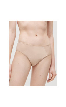 Ysabel Mora kelnaitės