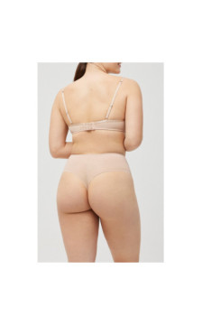 Ysabel Mora liekninančios kelnaitės