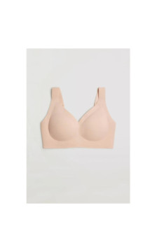 Ysabel Mora besiūlė palaidinė