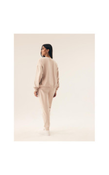 Henderson Ladies kostiumas