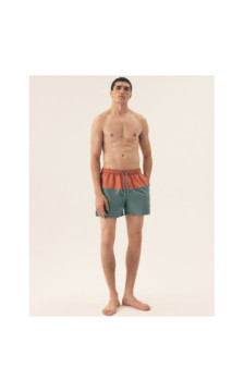 Henderson maudymosi šortai