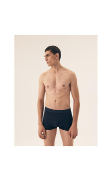 Henderson kelnaitės