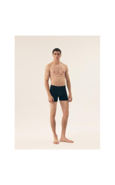 Henderson kelnaitės