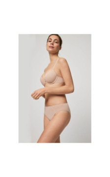 Ysabel Mora kelnaitės